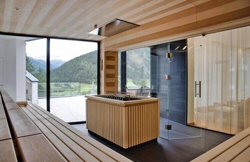 Matrei in Osttirol Apartment | Apartment in Matrei in Osttirol with a garage