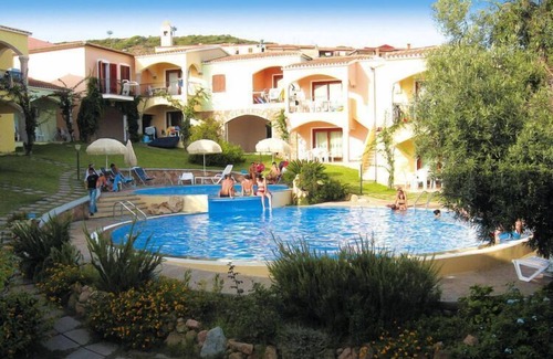 Badesi Apartment | Apartment in Badesi with Swimming Pool