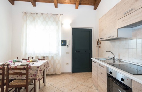 Bastia Umbra Apartment | Apartment in Bastia Umbra for couples and families, 800m from Umbriafiere center
