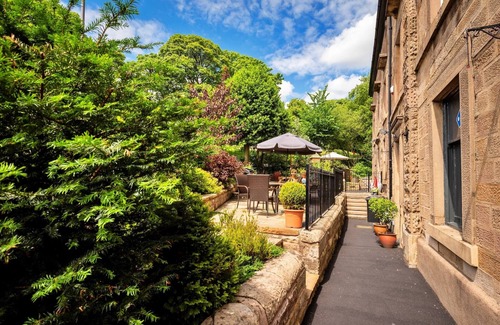 Buxton Apartment | Apartment in Buxton Old Post Office, No deposit