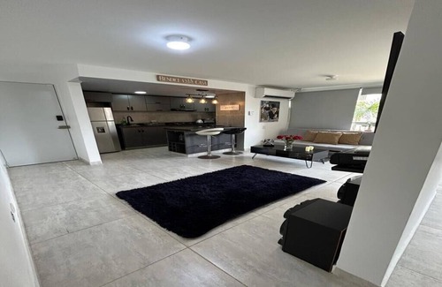 Cali Apartment | Apartment in Cali -Ideal for a group of people.