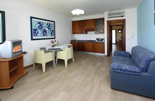 Ronchi Di Campanile Apartment | Apartment in Cavallino by Adriatic Beach