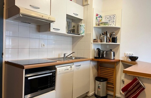 Ciboure Apartment | Apartment in Ciboure with heated pool and private parking