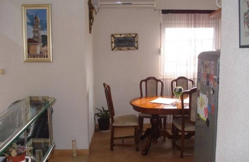Dugi Rat Apartment | Apartment in Dugi Rat with Seaview, Balcony, Air condition, WIFI (5113-3)