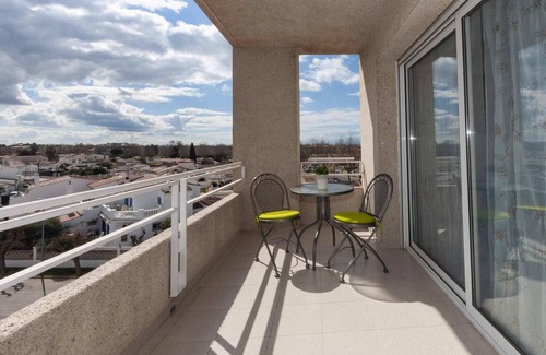 Castello d'Empuries Apartment | Apartment in Empuriabrava near Skydive Center