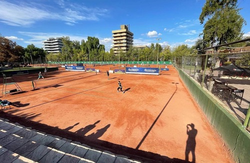 Mendoza City Center Apartment | Apartment In Front Of The Mendoza Tennis Club