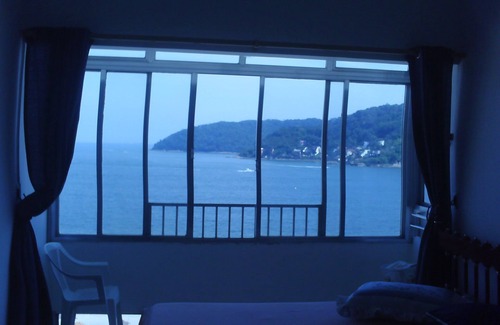 Sao Vicente Apartment | Apartment in front of the beach in São Vicente! Spectacular view !