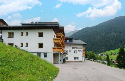 Gaschurn Apartment | Apartment in Gaschurn near Ski Slopes