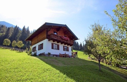 Huettau Apartment | Apartment in Hüttau near Ski Amade Slopes
