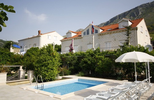 Mokosica Apartment | Apartment in Dubrovnik with swimming pool and sea view (A3)