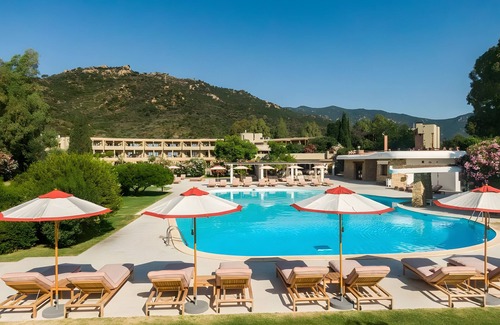 Is Molas Apartment | Apartment 'In Is Molas Golf Club' with Sea View, Shared Pool and Air Conditioning