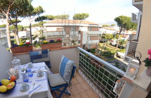 Lido di Camaiore Apartment | Apartment in Lido Di Camaiore with 1 bedrooms sleeps 3