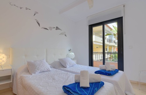 Platja de l'Arenal Apartment | Apartment in Javea, on the Costa Blanca, Spain with communal pool for 6 persons