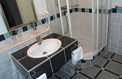 Karthauserhofgelande Apartment | Apartment in Koblenz city forest