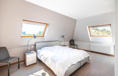 Koksijde-Bad Apartment | Apartment in Koksijde with Sea View