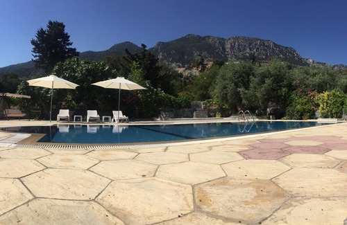 Karavas Apartment | Apartment In Lapta Villa With Private Pool And Fabulous Mountain Views
