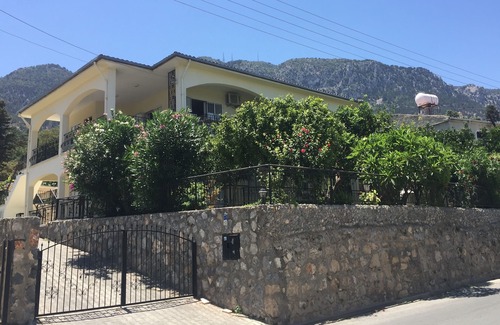 Karavas Apartment | Apartment In Lapta Villa With Private Pool And Fabulous Mountain Views