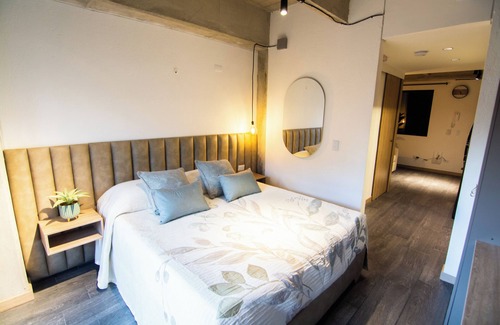 Suramericana Hotel | Apartment in Laureles City view