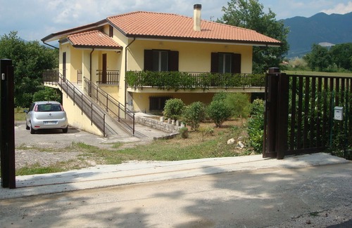Cervaro Apartment | Apartment in Lazio countryside near Cassino & the monastery Montecassino.