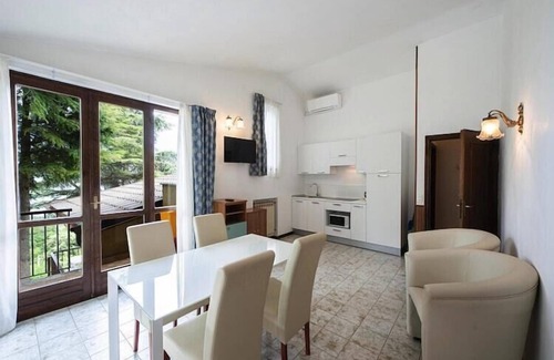 Limone sul Garda Apartment | Apartment in Limone with balcony or terrace