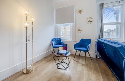 Woodside Apartment | Apartment in London Near London Bridge