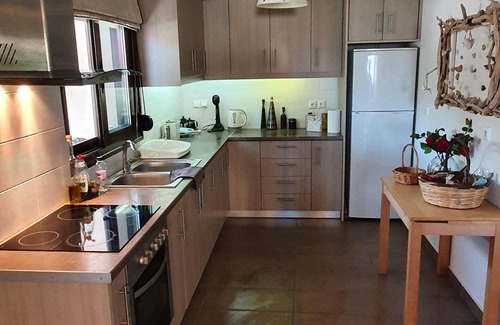 Loutra Oraias Elenis Apartment | Apartment in Loutra Elenis with Garden
