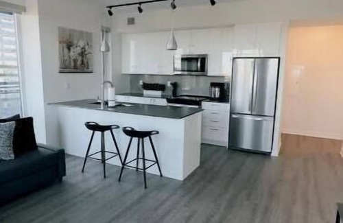 Sheridan Apartment | Apartment in Mississauga