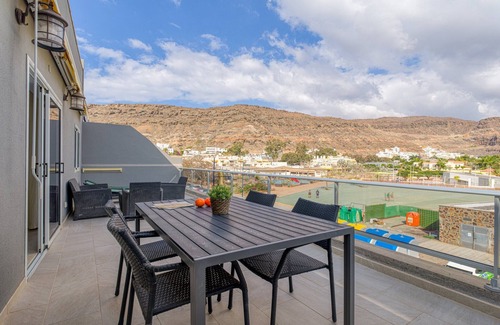 Playa de Mogan Apartment | Apartment in Mogán Playa near the Beach
