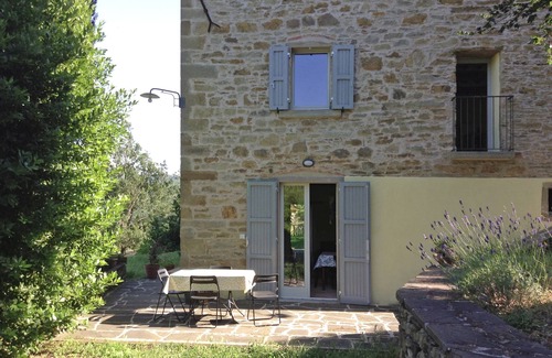 Anghiari Apartment | Apartment in old farmhouse, just 6 km away from Anghiari, between Tuscany and Umbria
