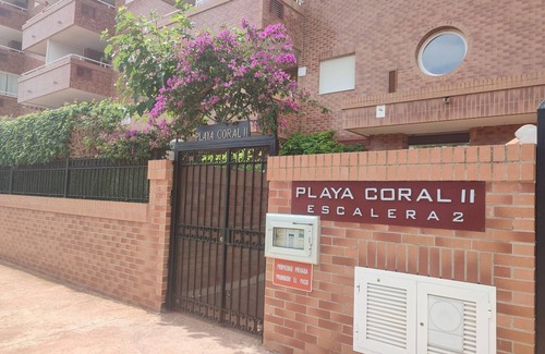 Marina d'Or Apartment | Apartment in Oropesa del Mar, 300m from beach, air-conditioned, pets allowed, parking included