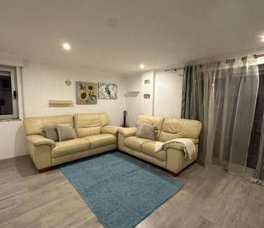 Setubal Apartment | Apartment in Palmela - Close to Beaches and Mountains!