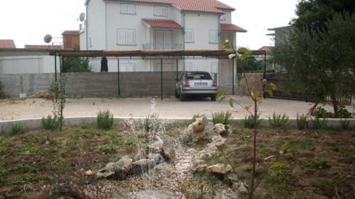 Pirovac Apartment | Apartment in Pirovac with Terrace, Air condition, WIFI, Washing machine (4793-1)