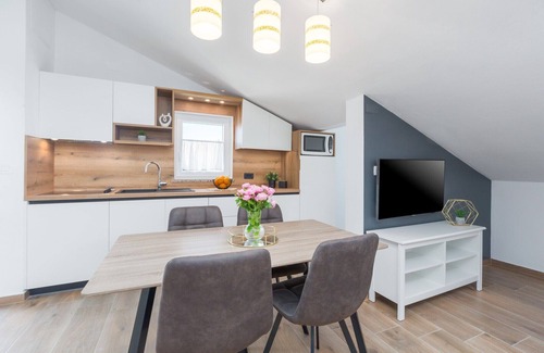 Spadici Apartment | Apartment in Poreč for 4 - only 500 m from the sea