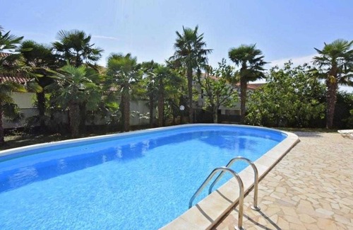 Mali Maj Apartment | Apartment in Poreč with Balcony, WIFI (819-1)