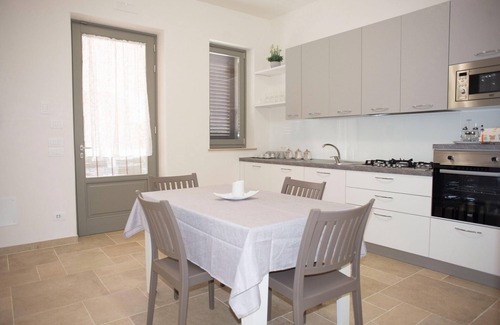 Casalini House | Apartment in Puglia with Wi-Fi and Barbecue