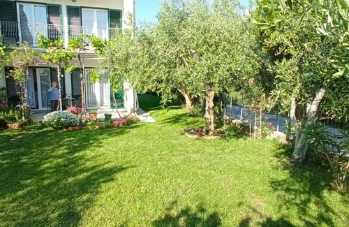 Rab Apartment | Apartment in Rab with Seaview, Balcony, WIFI, Washing machine (3728-1)