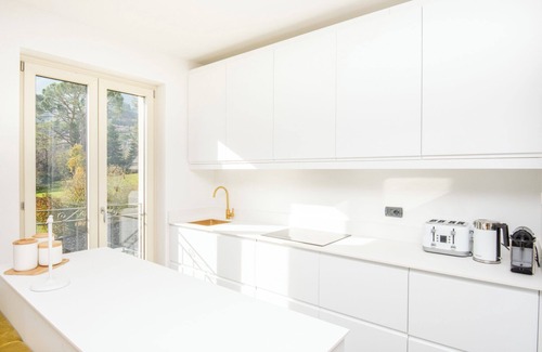 Menaggio Apartment | Apartment in residence with swimming pool, a few minutes from the center of Menaggio