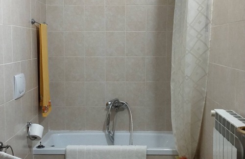 Borgo San Lorenzo Apartment | Apartment in residential complex, surrounded by greenery, ten minutes from Fiesole and a quarter of an hour of Florence.with private parking and park. park.