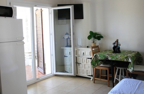 L'Escala Apartment | Apartment in Riells de Dalt, l'Escala