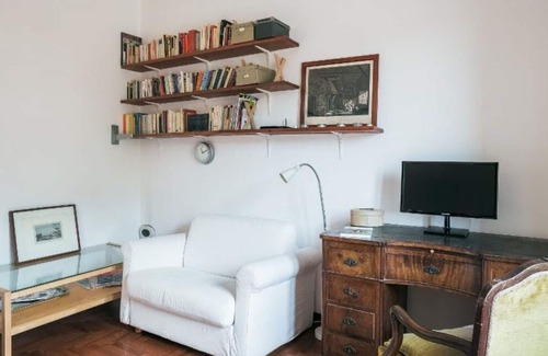 Quartiere Coppede Apartment | Apartment in Rome with 1 bedrooms sleeps 3
