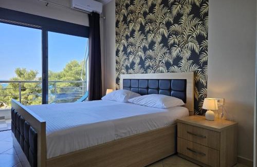 Sarande Apartment | Apartment in Saranda with Stunning Sea View