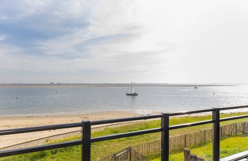 Sint-Annaland House | Apartment in Sint-Annaland near Beach