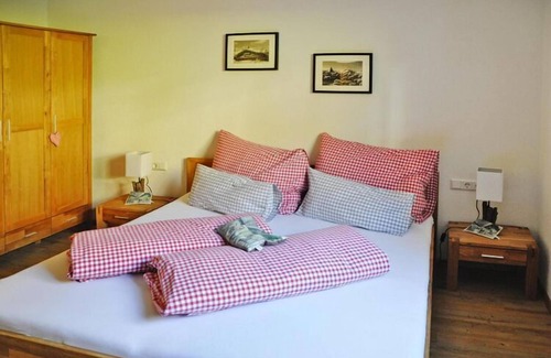 Steeg Apartment | Apartment in Steeg in a beautiful setting