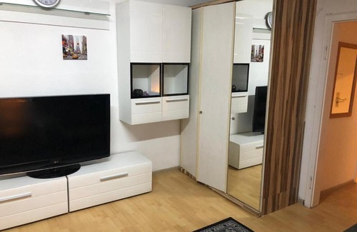 Neue Vorstadt Apartment | Apartment in Stuttgart-Mitte/ Berlinerplatz