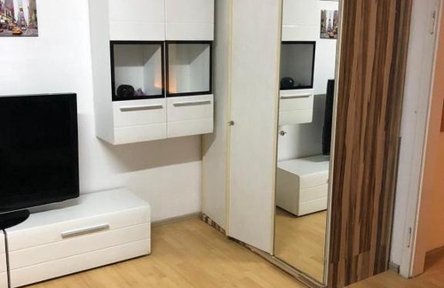 Neue Vorstadt Apartment | Apartment in Stuttgart-Mitte/ Berlinerplatz