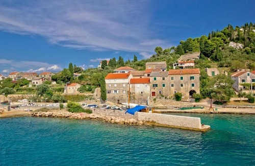 Sutomiscica Apartment | Apartment in Sutomišćica with air conditioning, WiFi (3573-3)