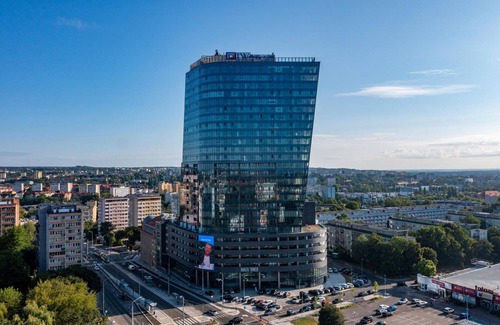West Pomeranian Voivodeship House | Apartment in Szczecin with Pool and Terrace