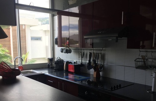Saint-Denis Apartment | Apartment in the heart of the city