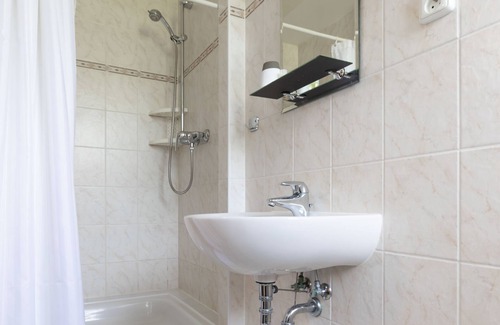 Ostrov House | Apartment in the Ore Mountains/Karlovy Vary region UNESCO