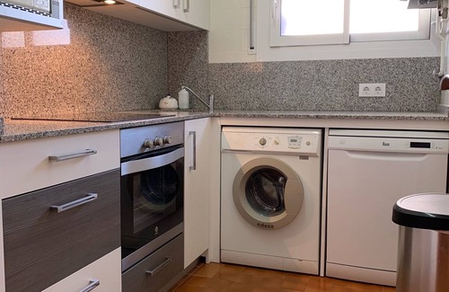 Calonge Apartment | Apartment in Torre Valentina, 2 min from the beach
